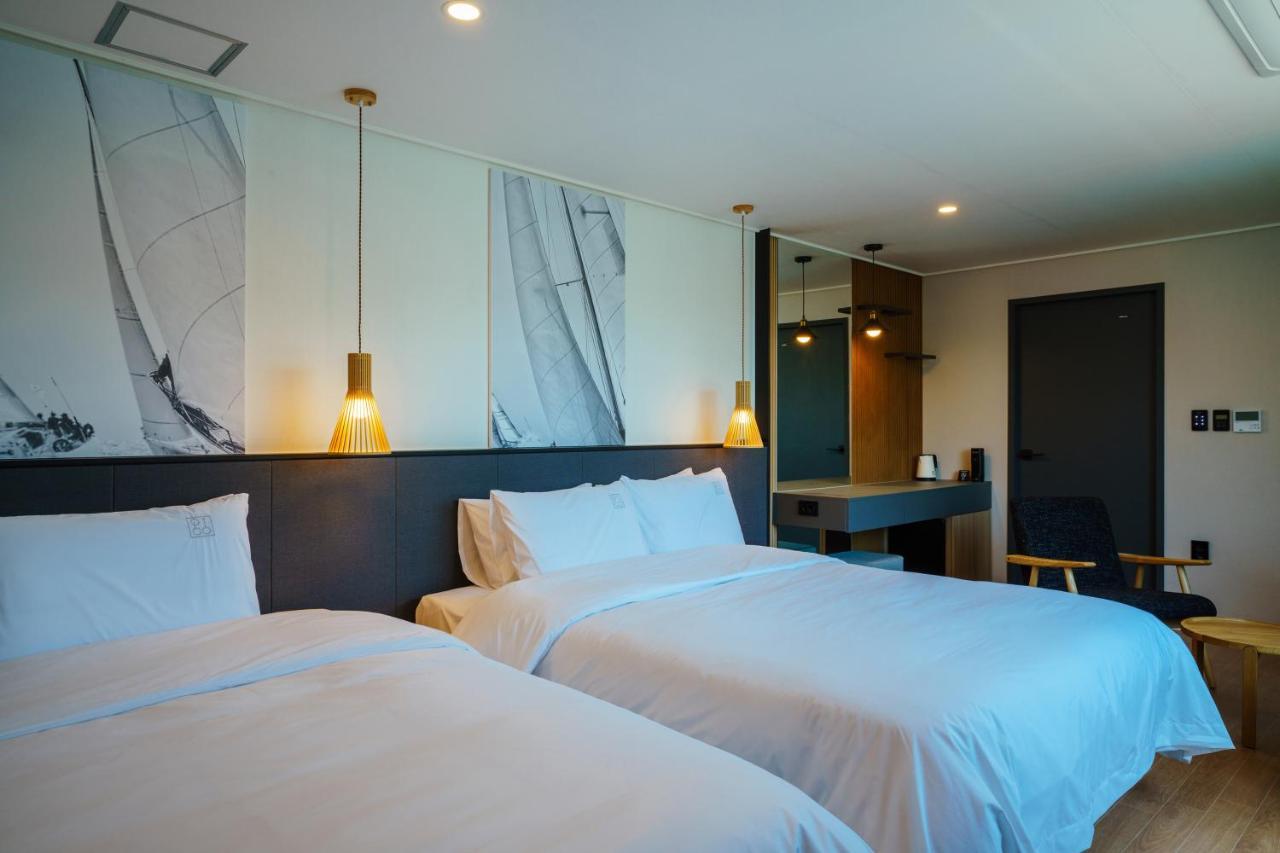 Hotel Pico Tongyeong Zewnętrze zdjęcie